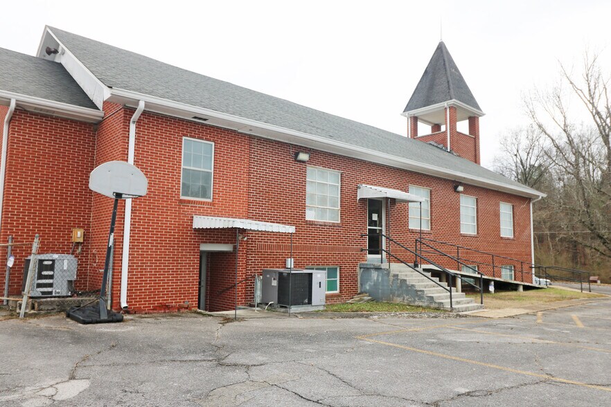 More Photos Of 265 Middleton Rd S, Ohatchee Religious Facility For Sale