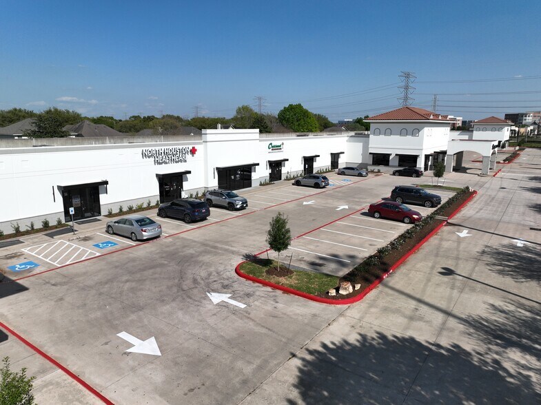 More Photos Of 20320 Northwest Fwy, Houston Medical For Lease