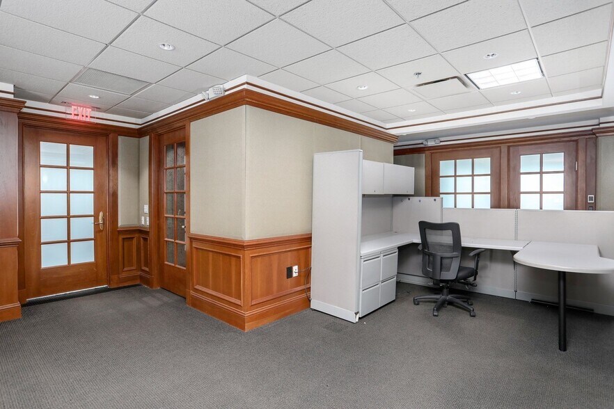 More Photos Of 101 Southfield Rd, Birmingham Office For Lease