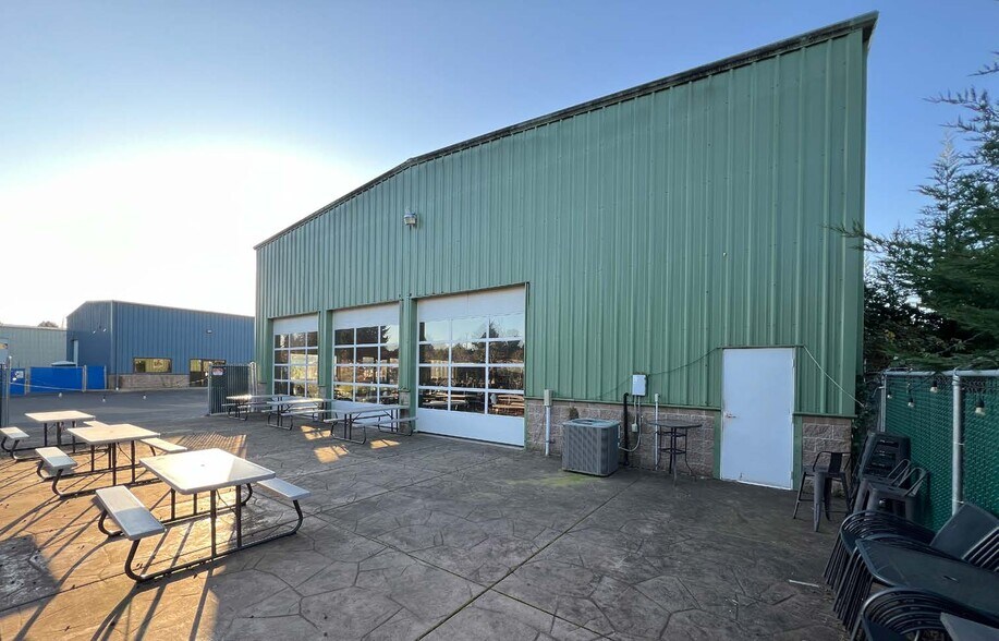 More Photos Of 421 C St, Washougal Warehouse For Sale