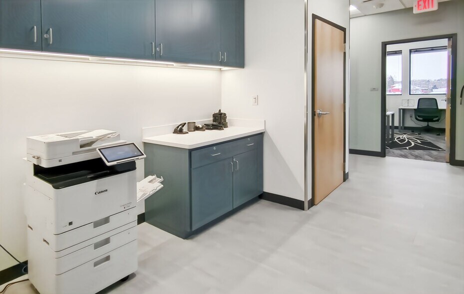 More Photos Of 1408 Fort Crook Rd, Bellevue Office For Sale