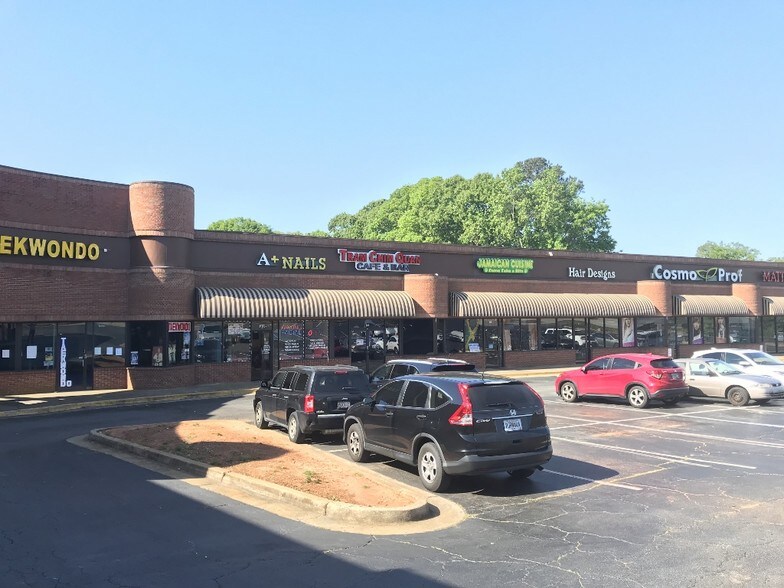 More Photos Of 6330 Lawrenceville Hwy, Tucker General Retail For Lease