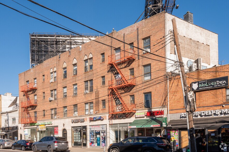 More Photos Of 30-07 Astoria Blvd, Astoria Apartments For Lease