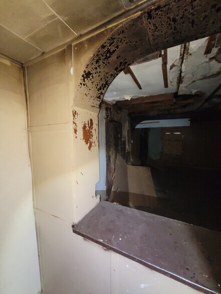 More Photos Of 1823 W 8th St, Muncie Multifamily For Sale