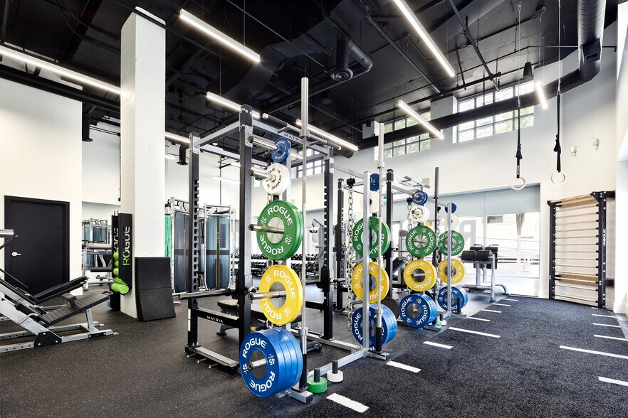 More Photos Of 188 Smithe St, Vancouver Apartments For Sale