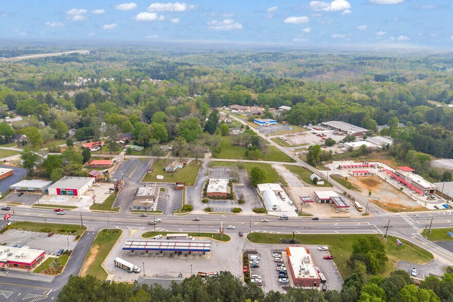 More Photos Of 1589 Big a Rd, Toccoa Flex For Sale