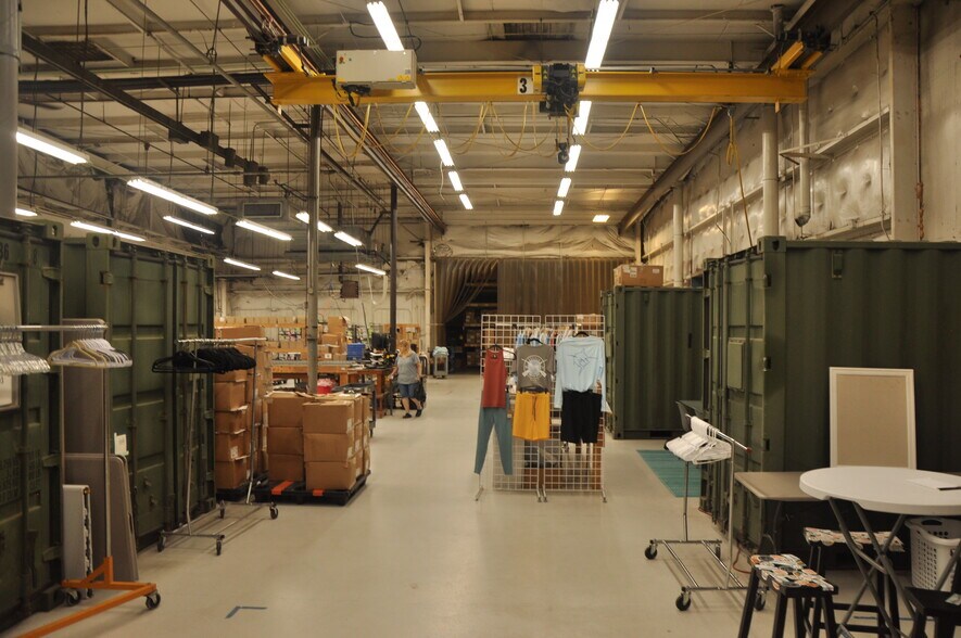 More Photos Of 917 Commerce Cir, Hanahan Warehouse For Sale