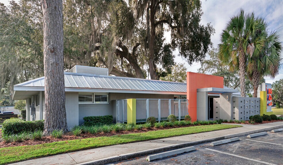 More Photos Of 225 SW 7th Ter, Gainesville Unknown For Lease