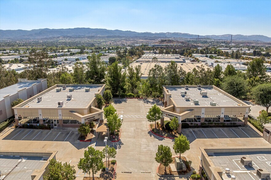 More Photos Of 27871 Smyth Dr, Santa Clarita Medical For Sale