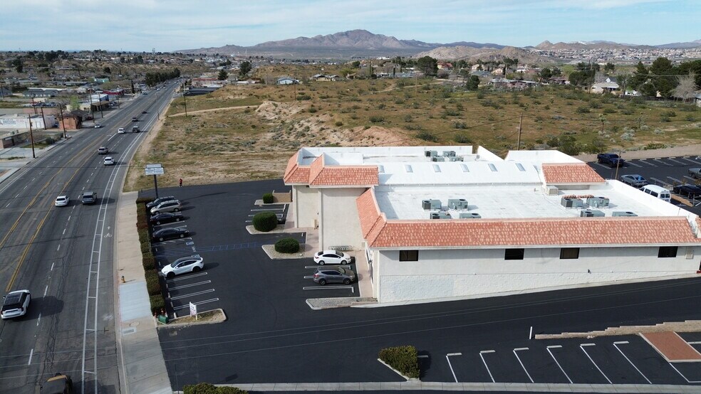 More Photos Of 14075 Hesperia Rd, Victorville Medical For Sale
