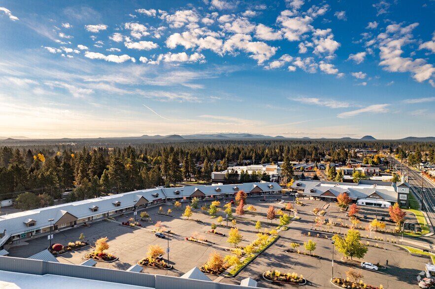 More Photos Of 61334 S Highway 97, Bend Unknown For Lease