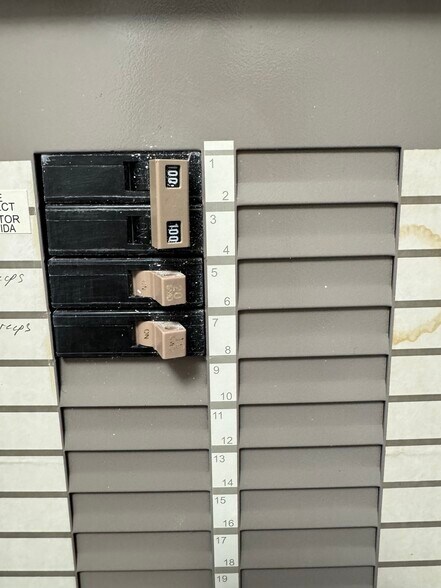 More Photos Of 6166 S Packard Ave, Cudahy Apartments For Sale