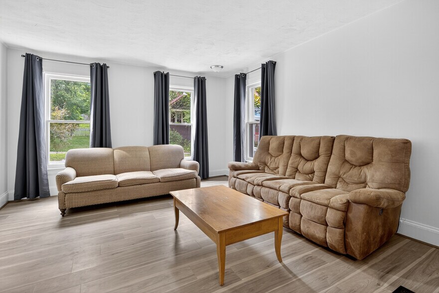 More Photos Of 310 Pleasant St, Ithaca Apartments For Sale