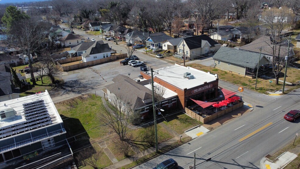 More Photos Of 1804 E Main St, Chattanooga General Retail For Sale