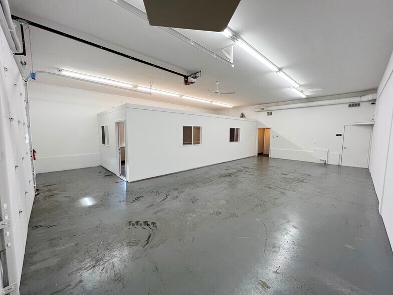 More Photos Of 7771 College Rd, Baxter Warehouse For Sale