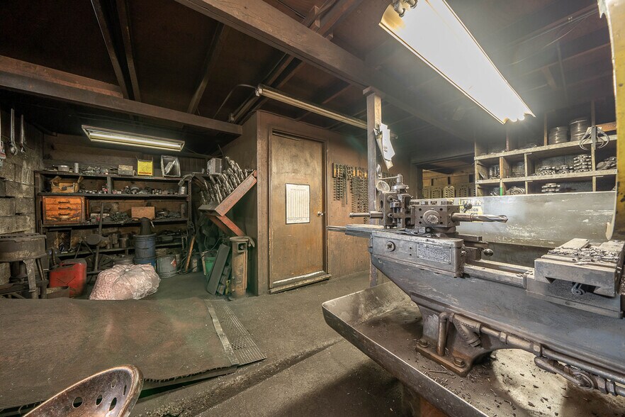 More Photos Of 501 Northgate Mile, Idaho Falls Industrial For Sale