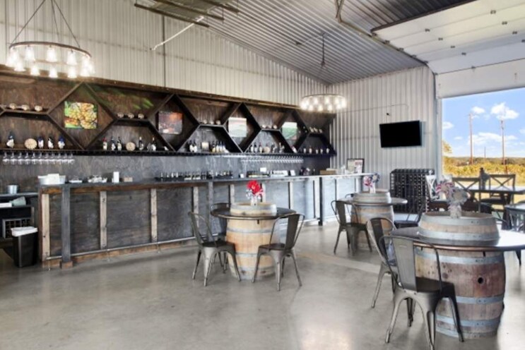 More Photos Of 11157 US 290, Hye Winery Vineyard For Sale