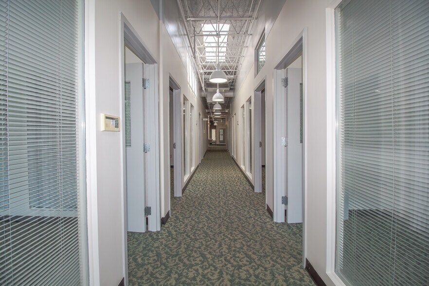 More Photos Of 50 Clay St, Morgantown Office Residential For Lease