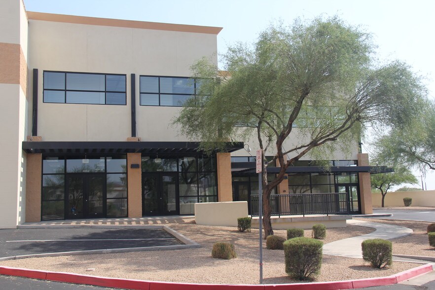 More Photos Of 34215 N Black Mountain Pky, Cave Creek Self Storage For Lease