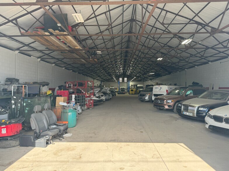 More Photos Of 4336-4350 Sepviva St, Philadelphia Warehouse For Lease