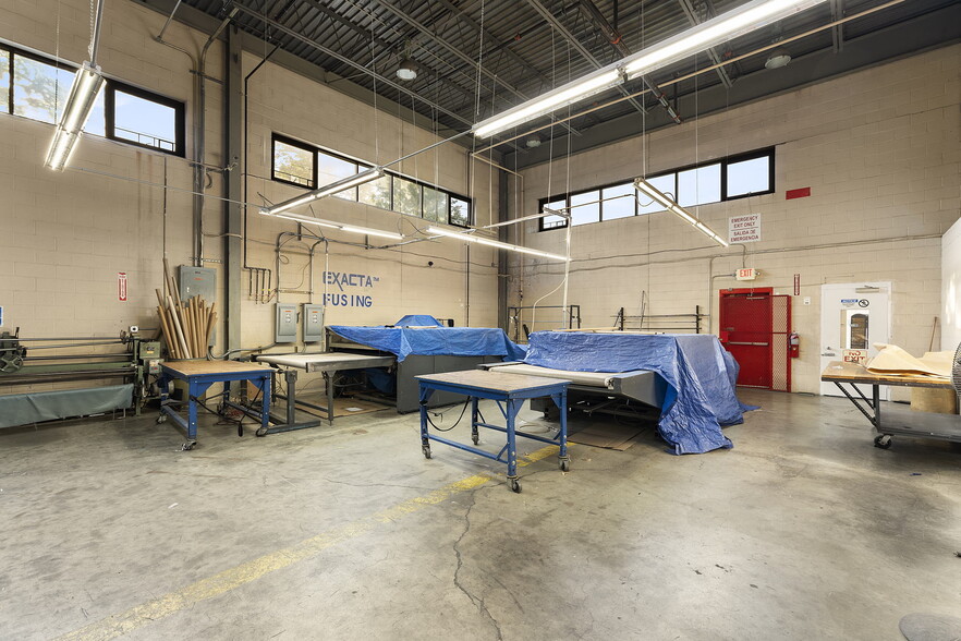 More Photos Of 100-118 John F Kennedy Dr N, Bloomfield Warehouse For Sale