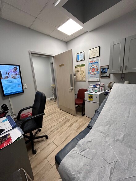 More Photos Of 459 7th Ave, Brooklyn Coworking Space