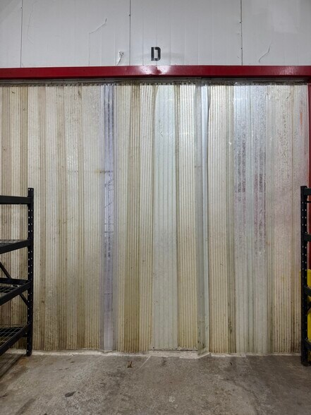 More Photos Of 8716 SE 15th St, Oklahoma City Distribution For Sale