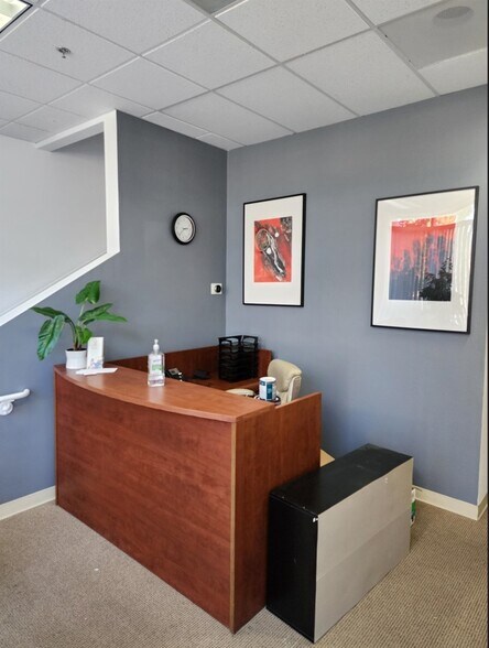 More Photos Of 2560-2566 Catamaran Way, Chula Vista Office For Lease