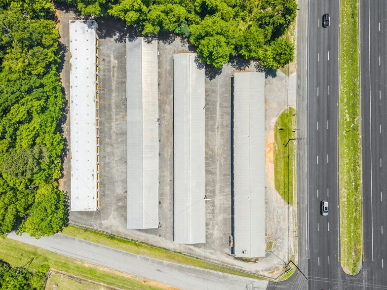 More Photos Of 5410 Hawkinsville Rd, Macon-Bibb Self Storage For Sale