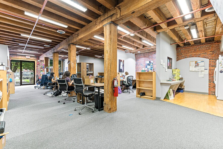 More Photos Of 28 Atlantic Ave, Boston Apartments For Lease