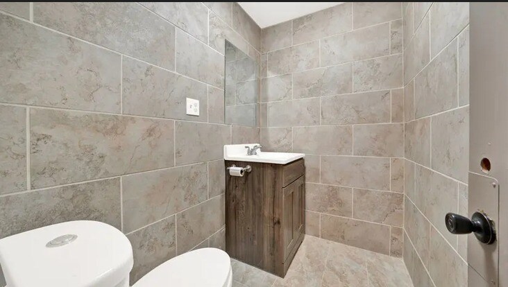 More Photos Of 3534-3536 W 26th St, Chicago Storefront Retail Office For Lease