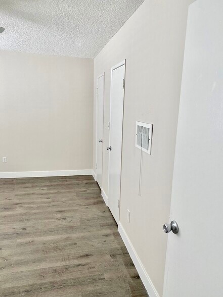 More Photos Of 1014 N Oxford Ave, Los Angeles Apartments For Sale