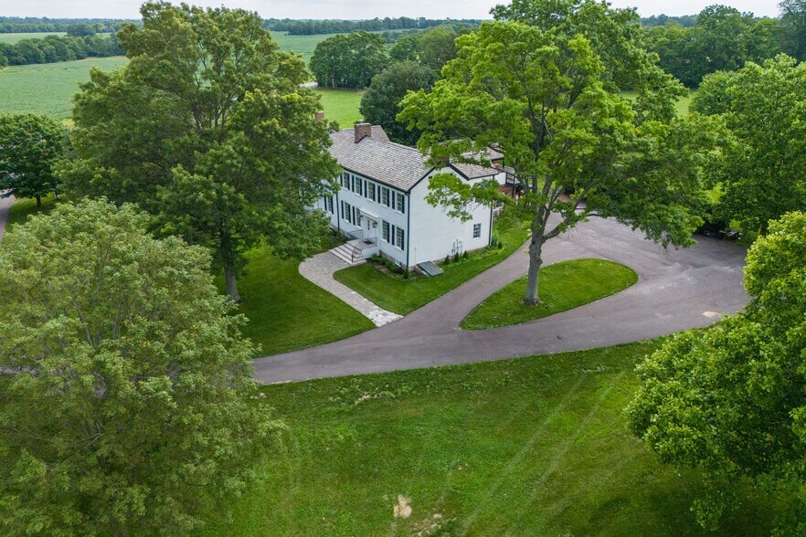 More Photos Of 1975 Georgetown Rd, Paris Lodge Meeting Hall For Sale