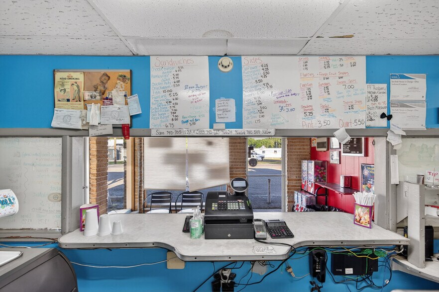 More Photos Of 60200 Southgate Rd, Byesville General Retail For Sale