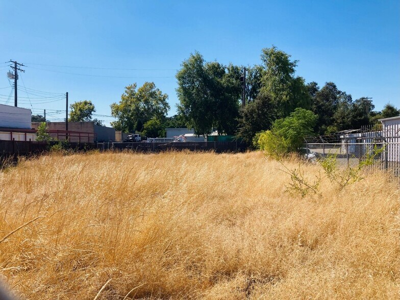 More Photos Of 6649 Fair Oaks Blvd, Carmichael Land For Lease