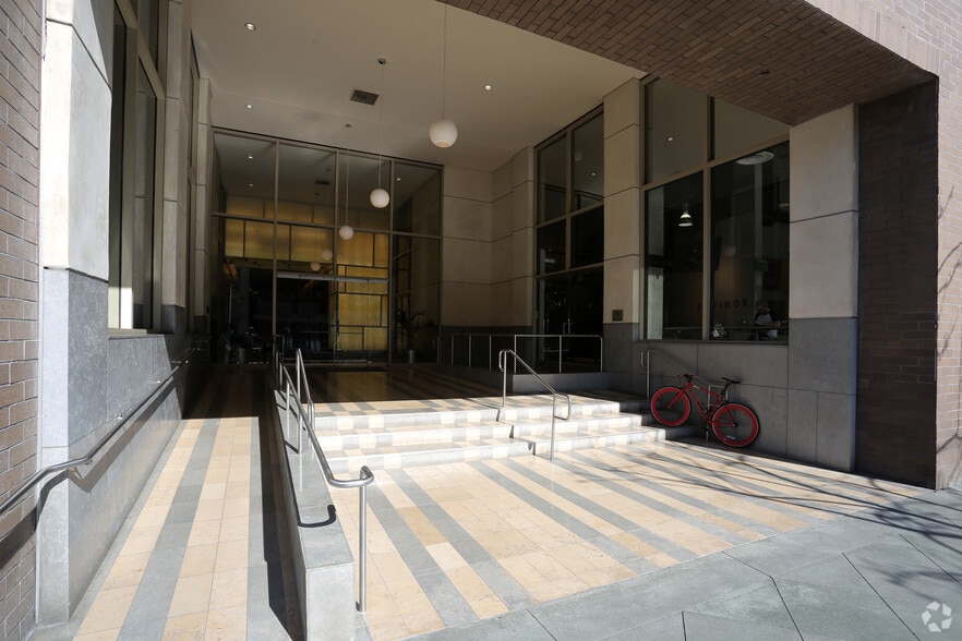 More Photos Of 201 Santa Monica Blvd, Santa Monica Office For Lease