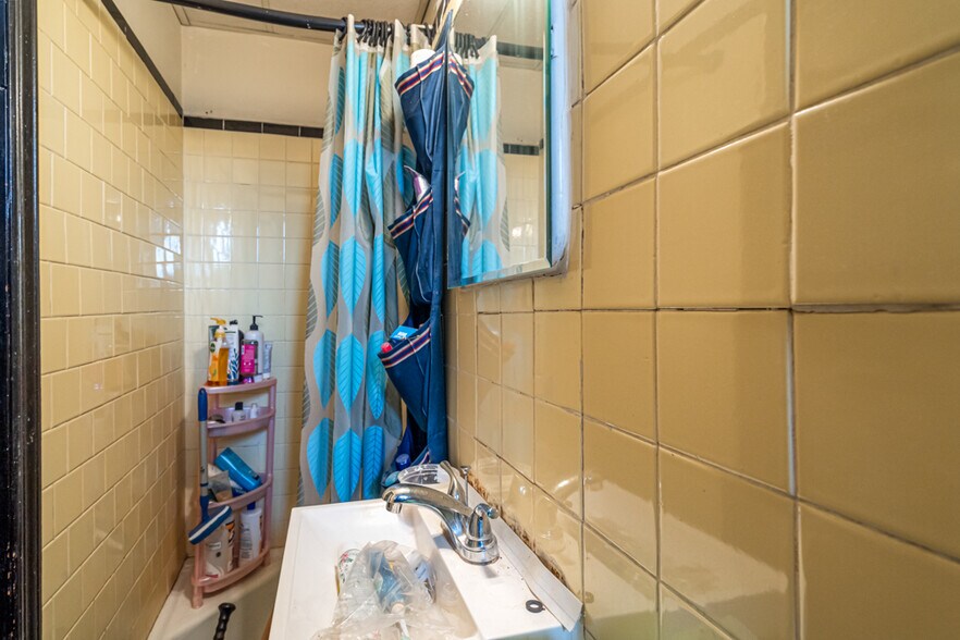 More Photos Of 656 Henry St, Brooklyn Apartments For Sale