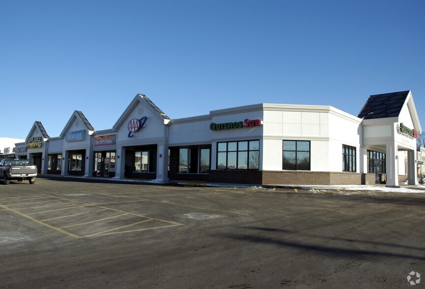 More Photos Of 397-443 Western Ave, South Portland Storefront For Lease