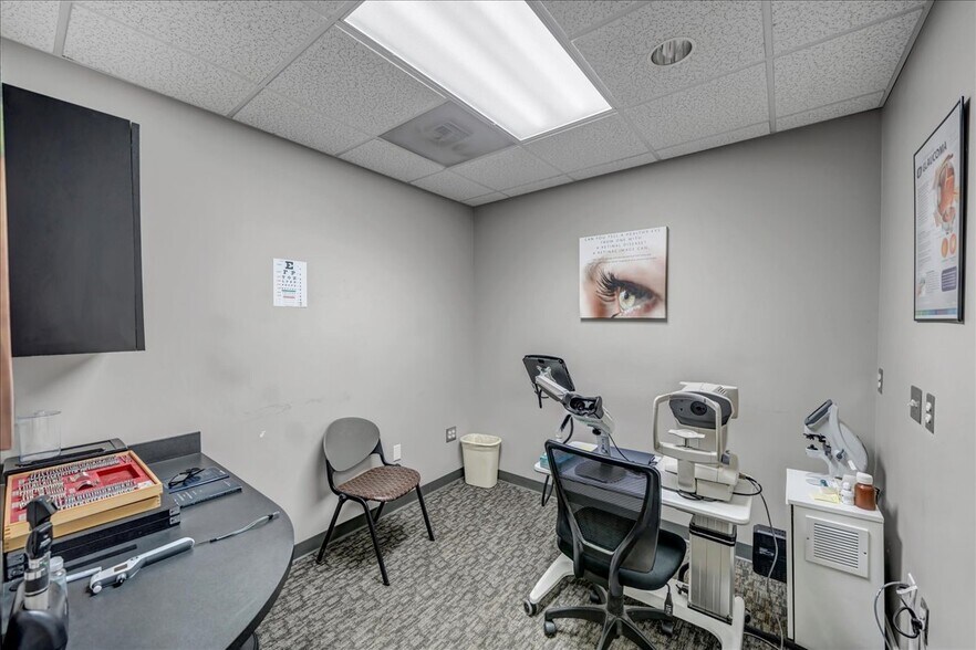 More Photos Of 3801 Northside Dr, Macon-Bibb Medical For Sale