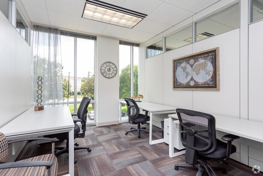 More Photos Of 4801 Glenwood Ave, Raleigh Coworking Space