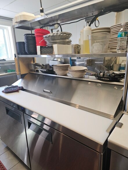 More Photos Of 181 Waterville Rd, Belfast Restaurant For Lease