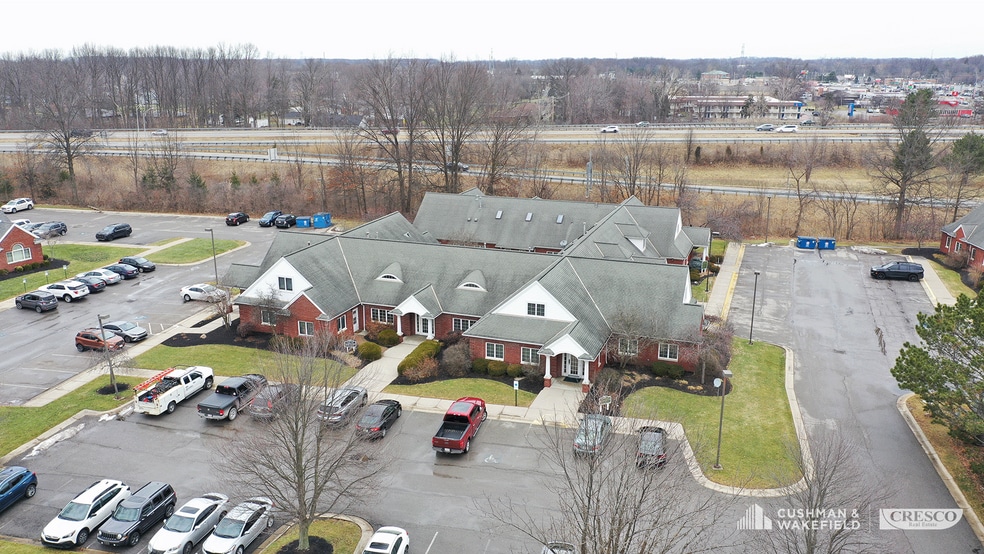 More Photos Of 552-576 N Leavitt Rd, Amherst Medical For Sale