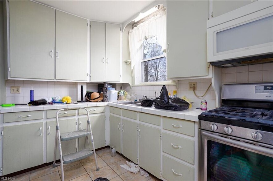 More Photos Of 15355 Old Lincoln Way, Dalton Light Manufacturing For Sale