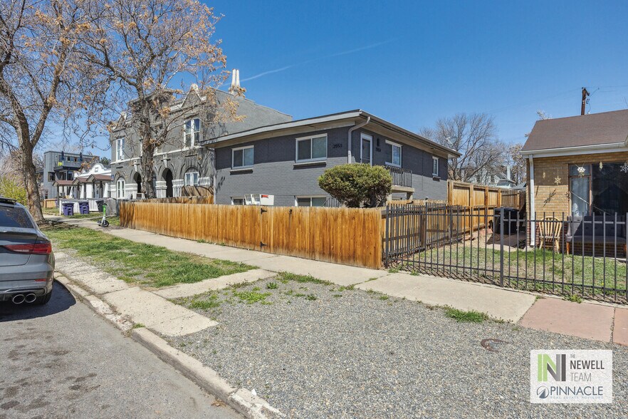 More Photos Of 2551 W Caithness Pl, Denver Apartments For Sale