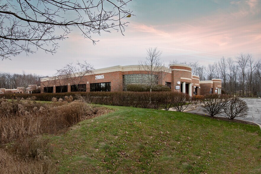 More Photos Of 29065 Clemens Rd, Westlake Office For Lease