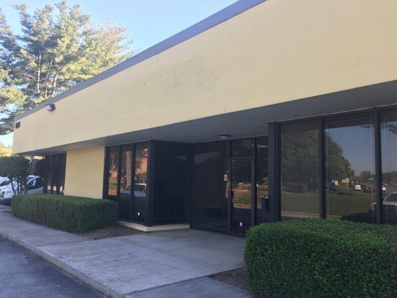 More Photos Of 6624 Jimmy Carter Blvd, Peachtree Corners Industrial For Sale