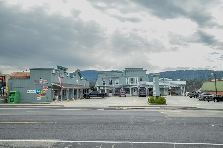 More Photos Of 40359 Highway 41, Oakhurst Freestanding For Sale