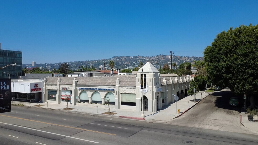 More Photos Of 8151-8155 Beverly Blvd, Los Angeles Loft Creative Space For Lease
