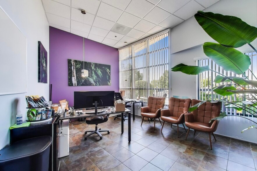 More Photos Of 5511 95th Ave, Kenosha Warehouse For Sale