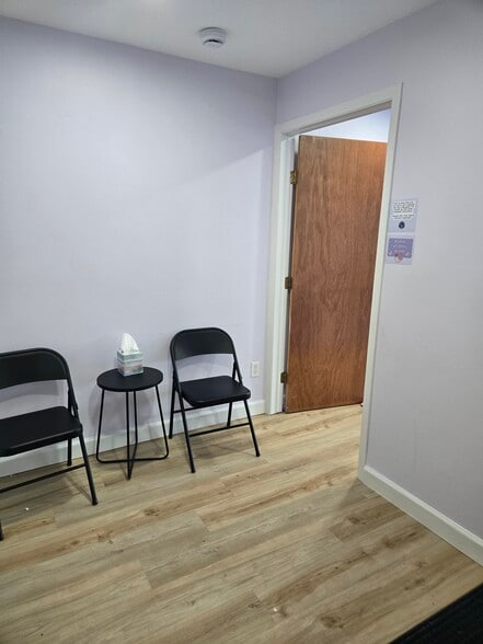 More Photos Of 145 Commack Rd, Commack Medical For Lease
